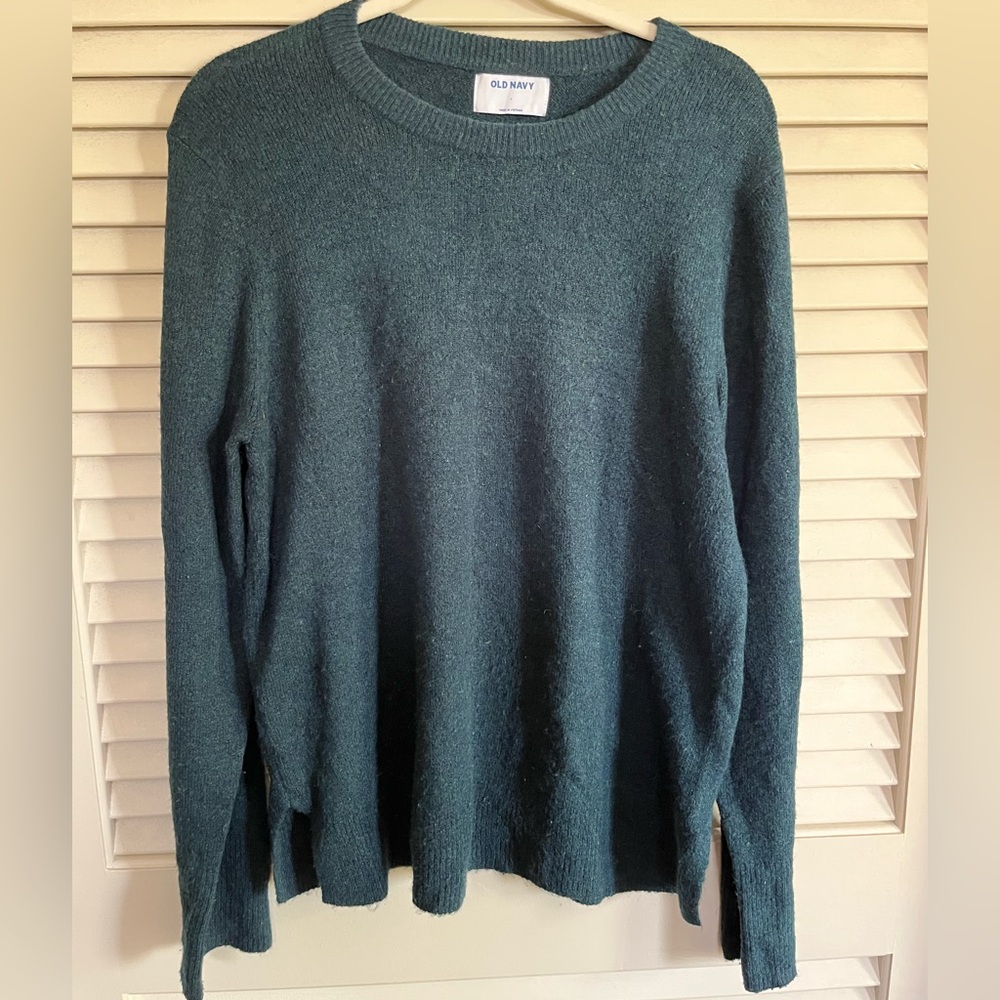 Old Navy Women’s Sweater, size large